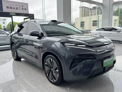 BYD 唐L