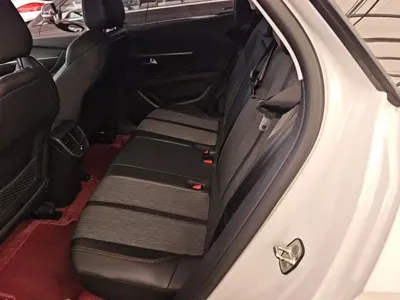 Peugeot 4008