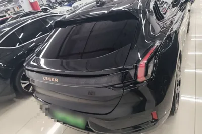 Zeekr 001