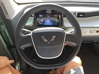 Wuling MINIEV