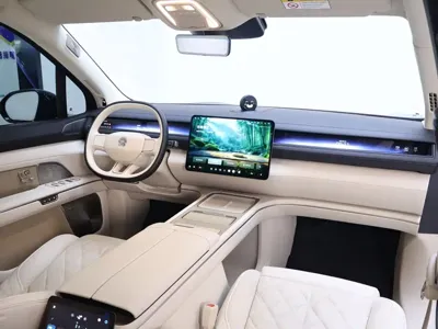 Nio ES8