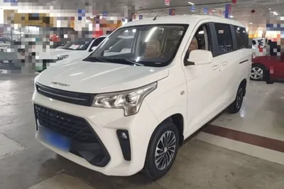 Dongfeng Fengon 380