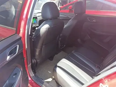 Roewe i5