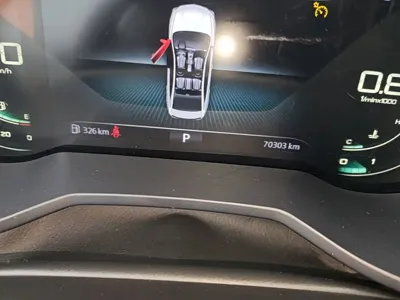 Roewe i5
