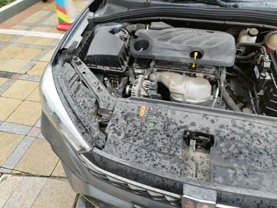 Roewe i5