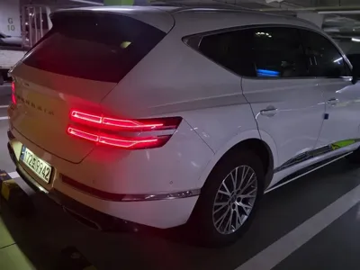 Genesis GV80