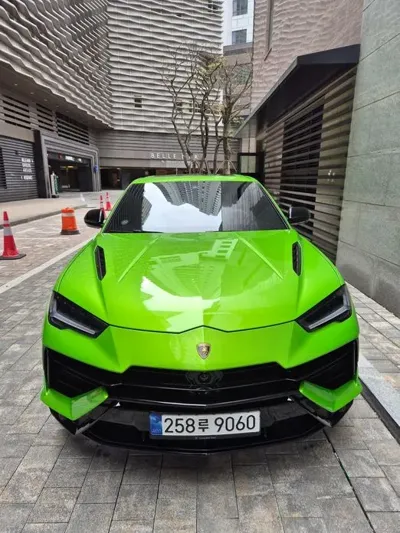 Lamborghini Urus