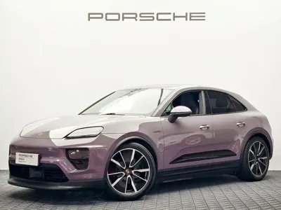 Porsche Macan EV