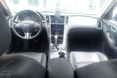 Infiniti Q50L