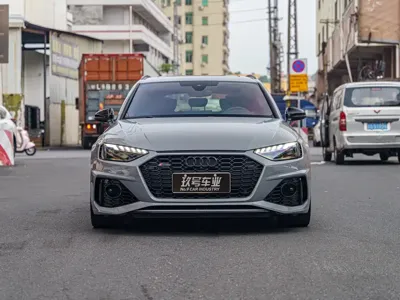 Audi RS 4