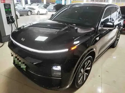 Li Auto Li L8