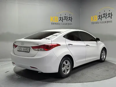 Hyundai Avante