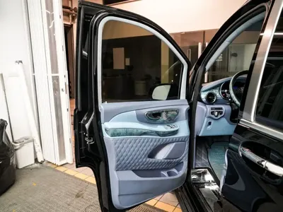 Mercedes-Benz V-Class