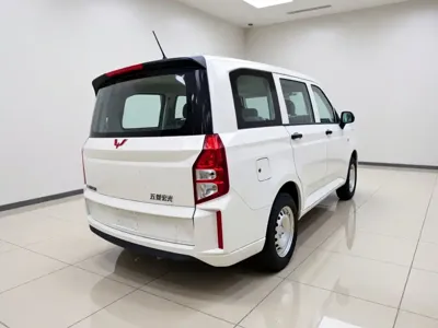 Wuling Hongguang Plus