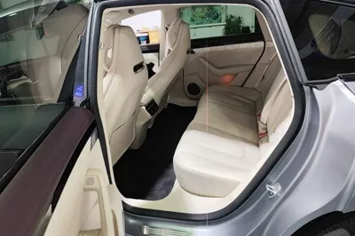 Hima Luxeed S7