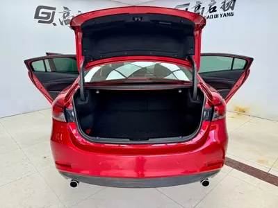 Mazda Atenza