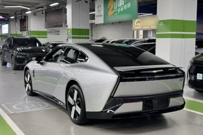 Xpeng P7