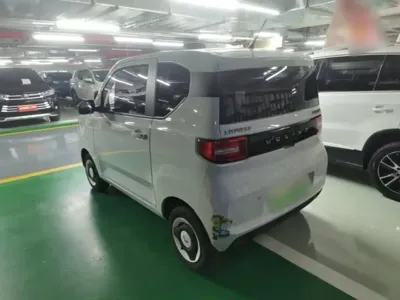 Wuling MINIEV