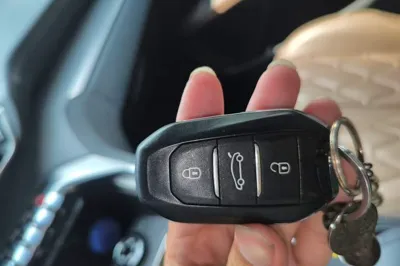 Peugeot 5008