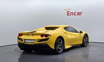 Ferrari F8