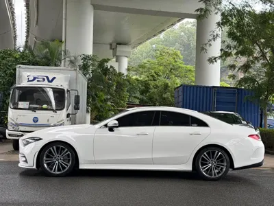 Mercedes-Benz CLS