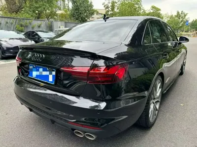 Audi S4