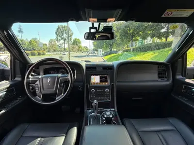 Lincoln Navigator