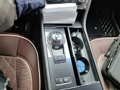 Ford Taurus