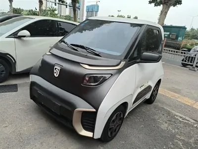 Baojun E200