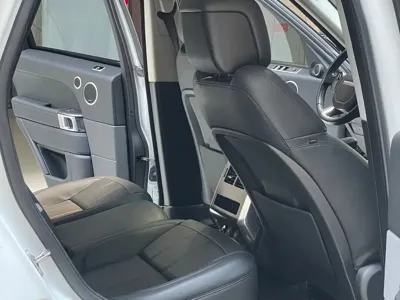Land Rover Sport