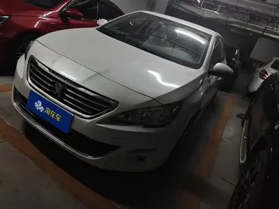 Peugeot 408