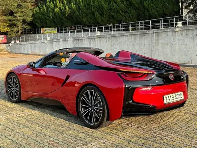 BMW i8