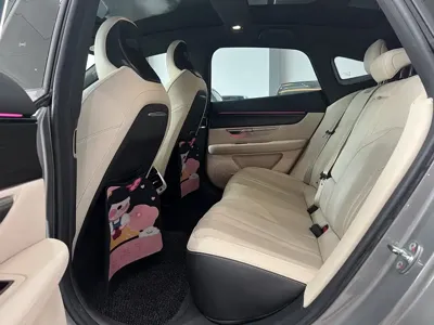 Xpeng P7