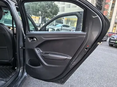 Citroen Elysee