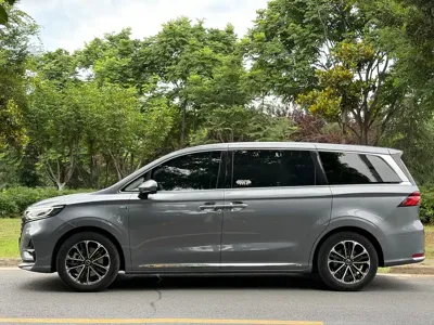 Roewe iMAX8