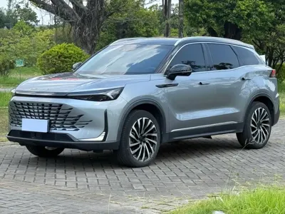 BAIC X7