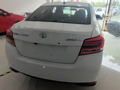 Toyota Yaris L