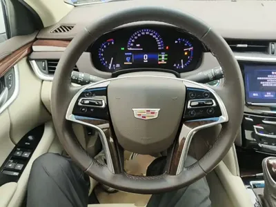 Cadillac XTS