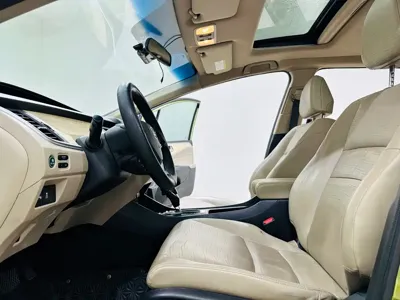 Honda Jade