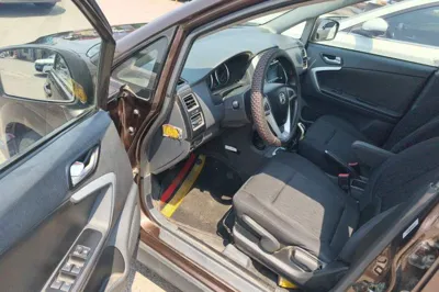 Suzuki Liana A6
