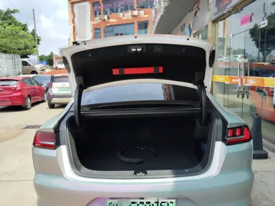 BYD Han