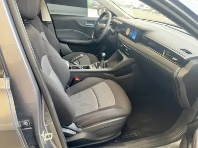 Roewe i5
