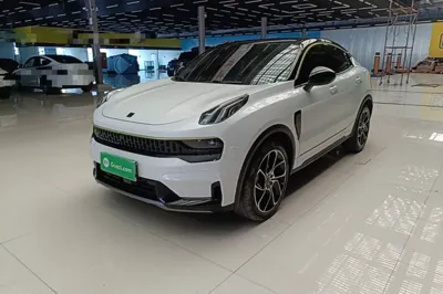 Lynk & Co 05