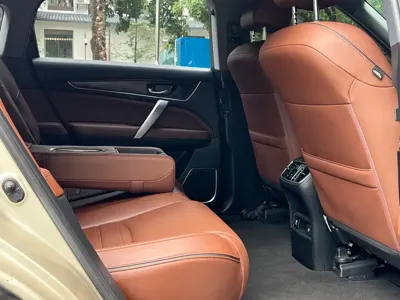 Honda UR-V