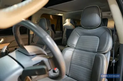 Lincoln Navigator