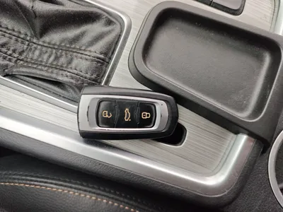 Geely Auto Vision X6