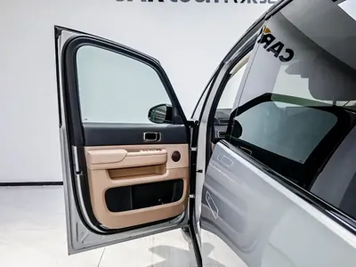 Li Auto Li MEGA
