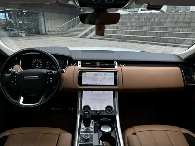 Land Rover Sport