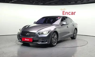 Infiniti Q50