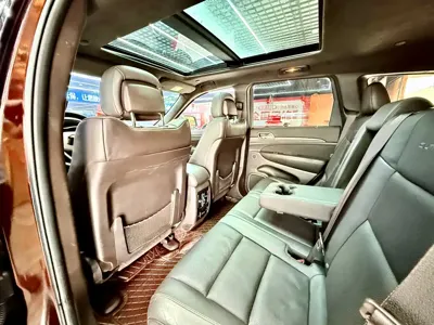 Jeep Grand Cherokee (Import)
